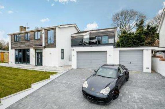 5&nbsp;Bedroom&nbsp;Detached